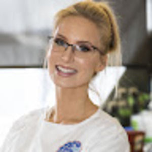 Meet your Posher, Lila